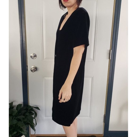 90s Black Velvet Short Sleeve Mini Dress - Picture 2 of 4